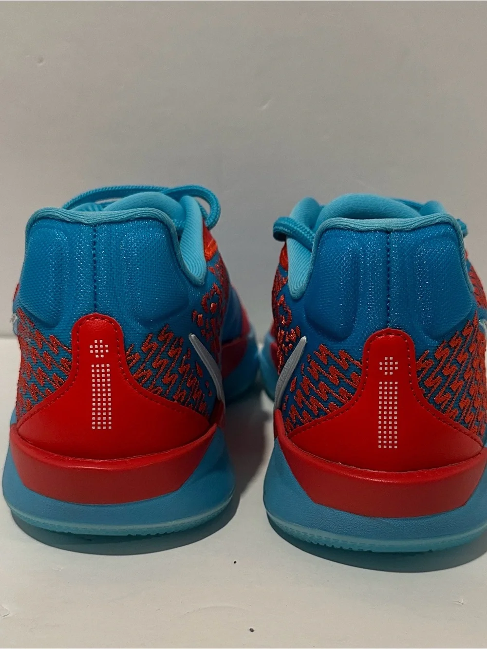 Nike Sabrina 2 ‘Slurpee’ Sz 7.5W / 10.5W (FQ2174-400)